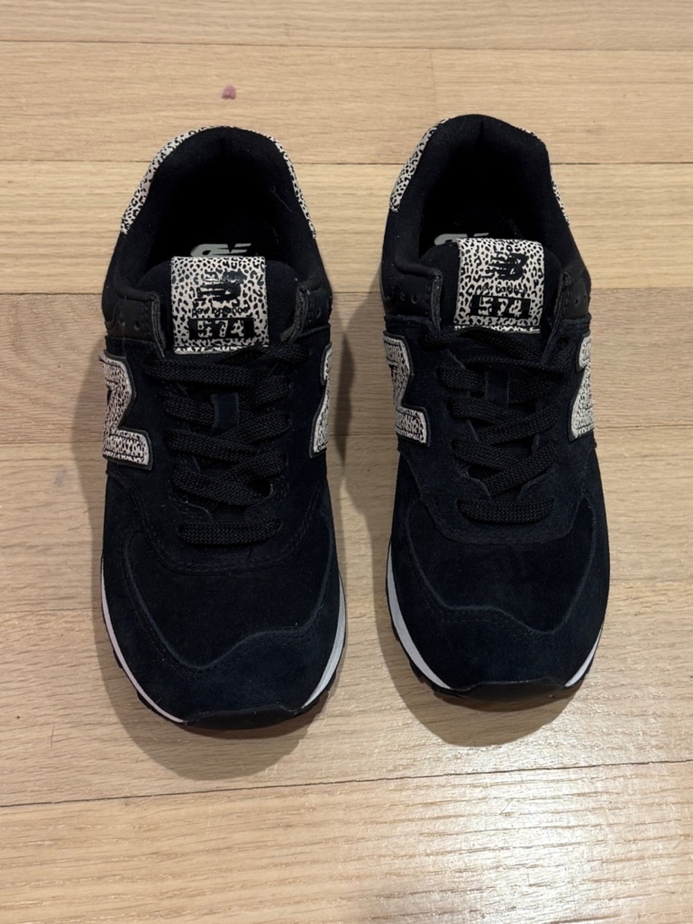 New Balance 574 Leopard Print Sneakers - Picture 4 of 6